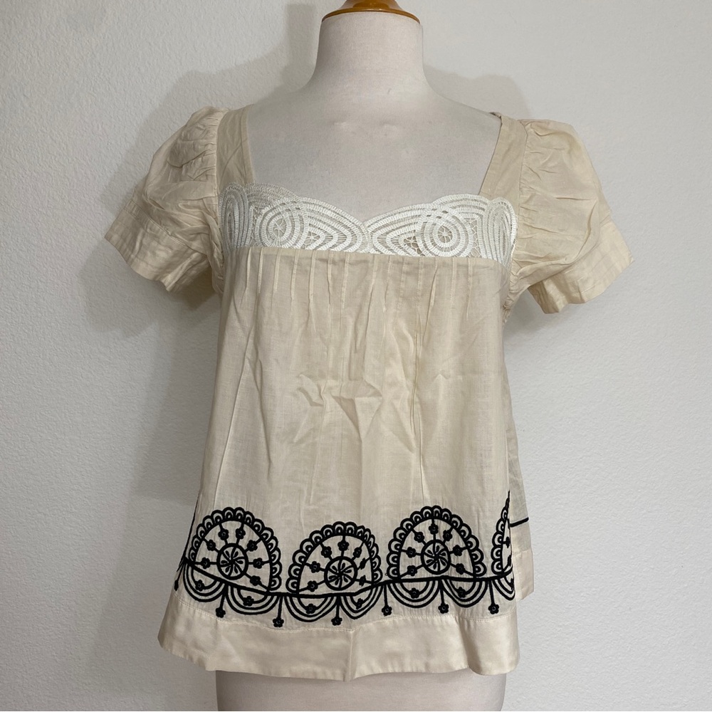 Anthropologie Lithe Cream Black Embroidered Babydoll Blouse Top Size 6